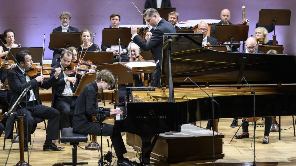 Ukrajinský klavírista Denis Stefan na finále Concertino Praga 2023