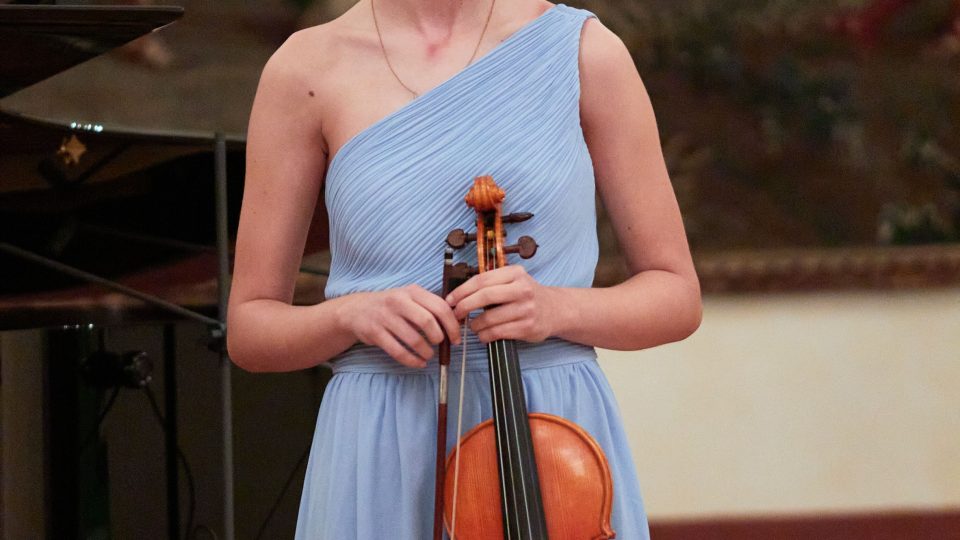 Diana Chausheva (housle, Bulharsko)